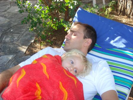 Sieste avec Papa